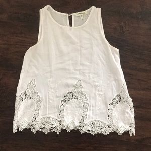 White lace sleeveless top